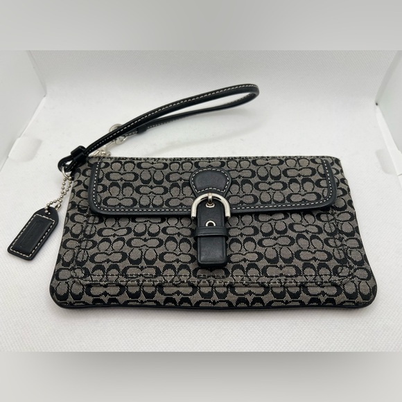 Coach Soho Black Mini Signature Clutch Wristlet Skinny Front Buckle - Picture 2 of 16